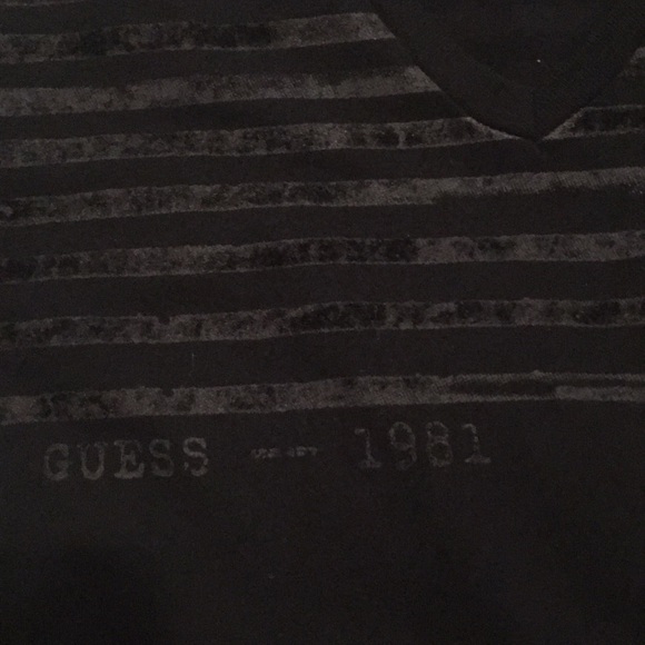 Guess tee - Picture 4 of 5
